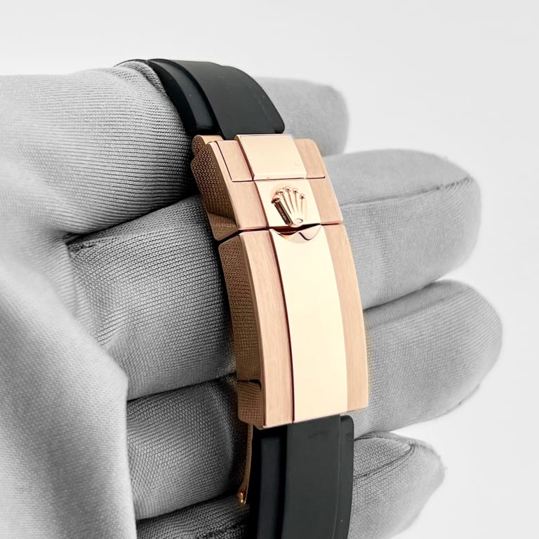 Rolex Daytona Rose Gold Baguette Oysterflex Pink Dial 116515LN-0021 Mens 40mm