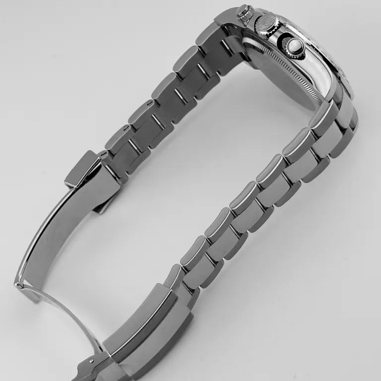 Rolex Daytona White Gold Diamond Black Mother of Pearl Dial 126579RBR-0001 Mens 40mm